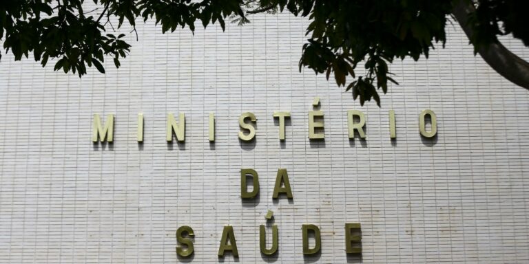 Brasil fez 206 transplantes de coração no primeiro semestre deste ano Brasil fez 206 transplantes de coração no primeiro semestre deste ano