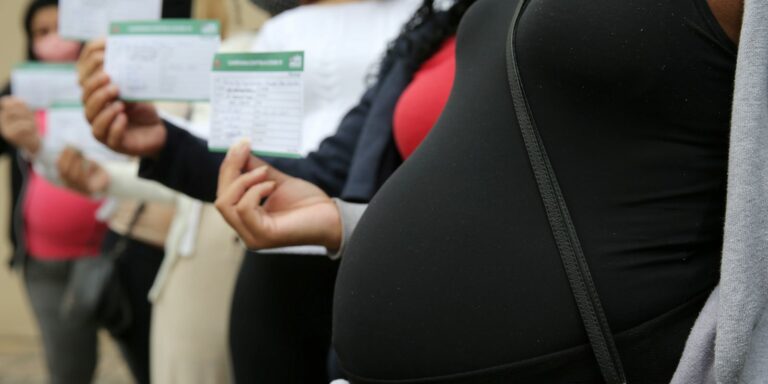PNI oferece vacinação segura para gestantes e bebês PNI oferece vacinação segura para gestantes e bebês