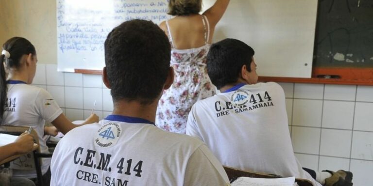 Instituições de ensino terão planos para promover saúde do trabalhador Instituições de ensino terão planos para promover saúde do trabalhador