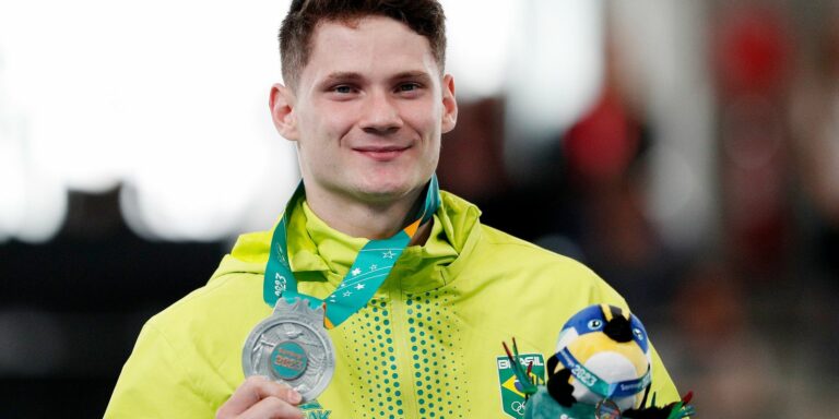 Diogo Soares é prata no individual da ginástica artística no Pan