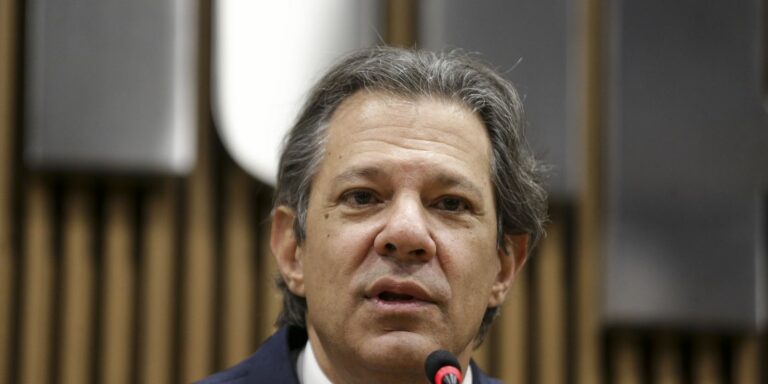 Dia seguinte à aprovação da reforma tributária preocupa, diz Haddad Dia seguinte à aprovação da reforma tributária preocupa, diz Haddad