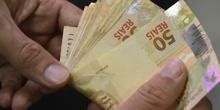 Cashback devolverá imposto a famílias mais pobres Cashback devolverá imposto a famílias mais pobres