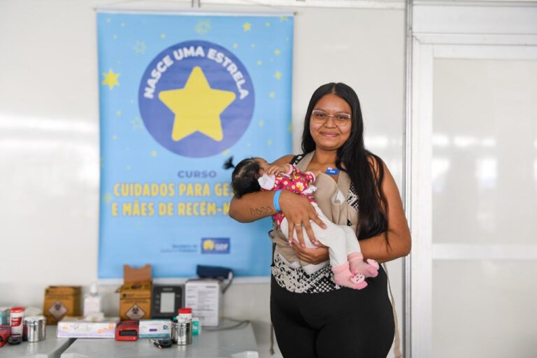 Curso Nasce uma Estrela atende a mil gestantes e mães de recém-nascidos no DF