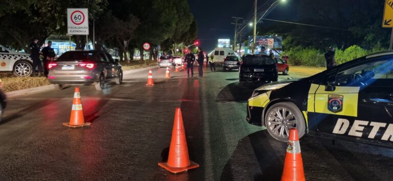 Fiscalização no DF registra motoristas alcoolizados e infrações graves